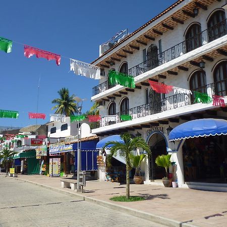 Hotel Casa Vieja Puerto Escondido  Exterior photo